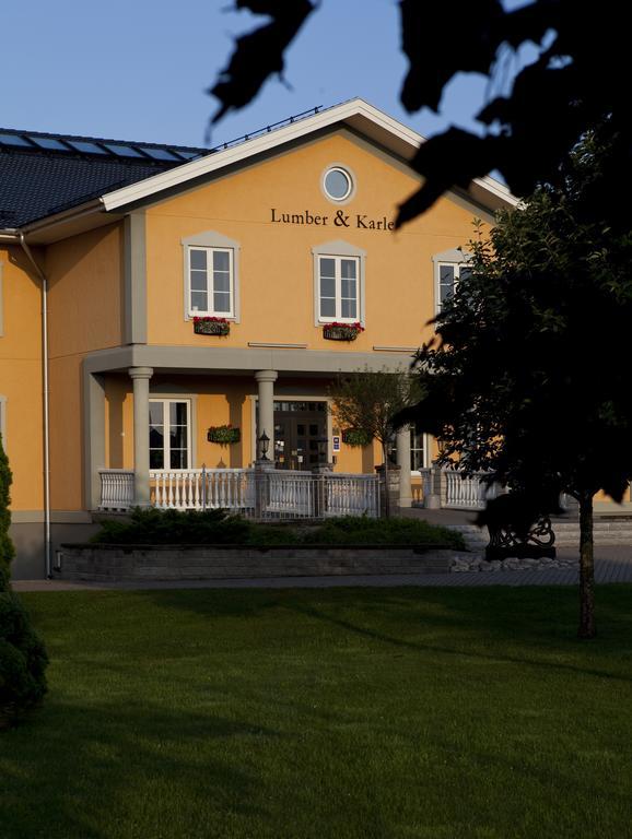 Lumber & Karle Hotel Kvänum Eksteriør billede