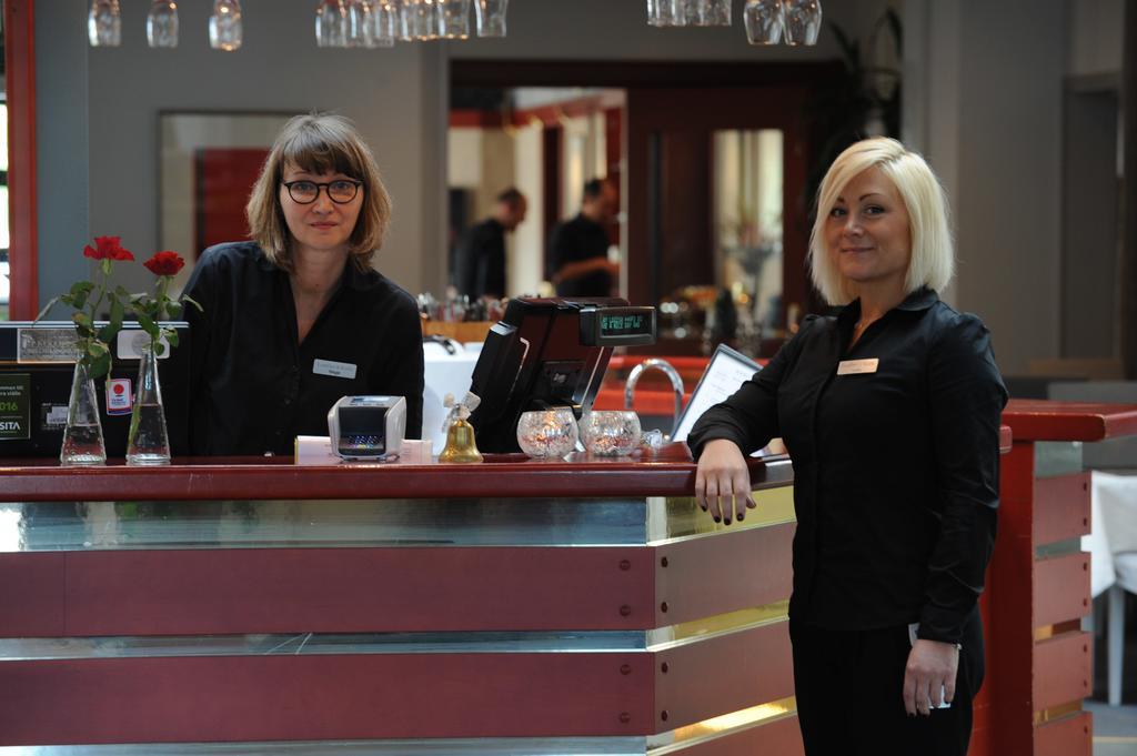 Lumber & Karle Hotel Kvänum Eksteriør billede