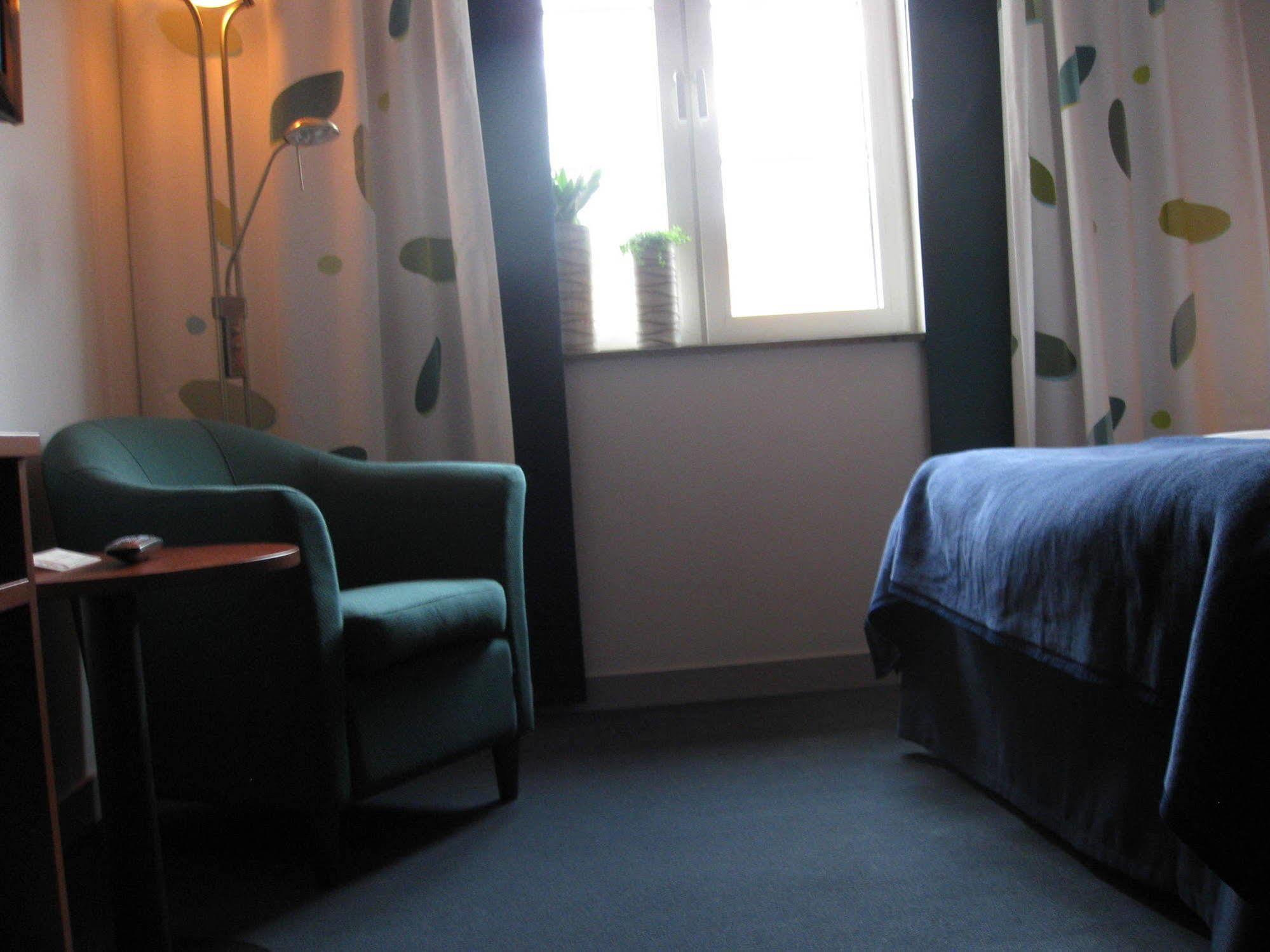Lumber & Karle Hotel Kvänum Eksteriør billede