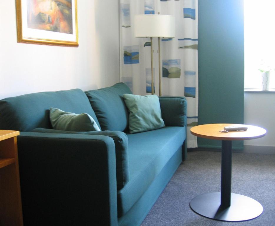 Lumber & Karle Hotel Kvänum Værelse billede
